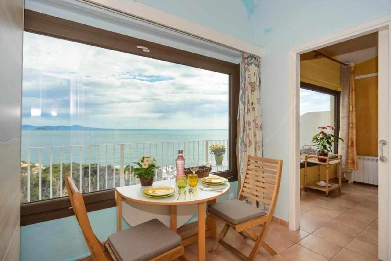 Capsasalbegur74 Terraza Sobre Mar Piscina Del Mar 아파트 외부 사진
