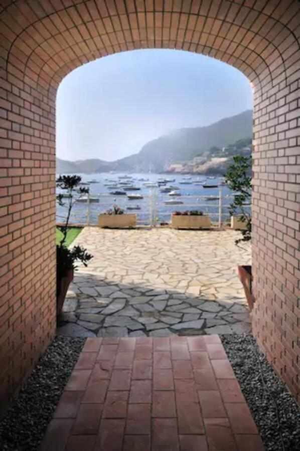 Capsasalbegur74 Terraza Sobre Mar Piscina Del Mar 아파트 외부 사진